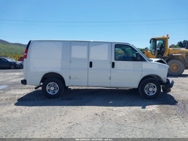 1GCWGAFP6K1369099 Chevrolet Express 2500 Work Van