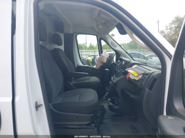 3C6LRVVG2PE596243 RAM Promaster 2500 Low Roof 136 Wb