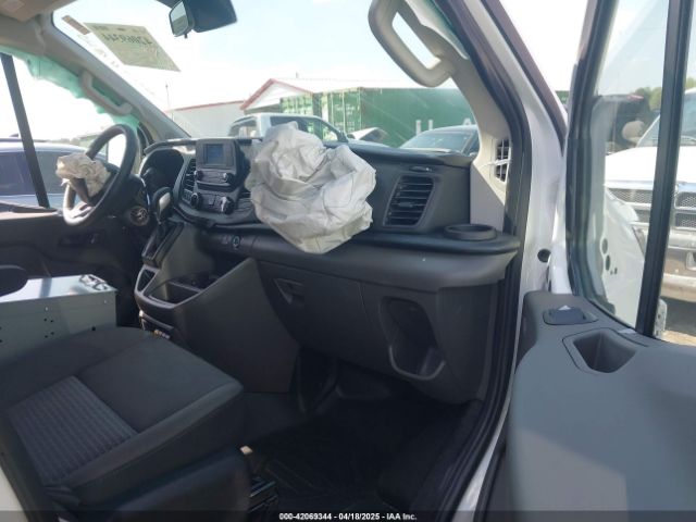 1FTYE1Y80RKB18748 Ford Transit-150