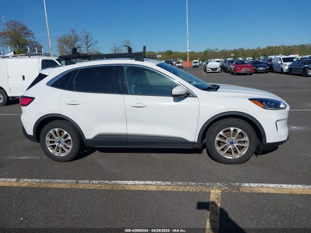 1FMCU0G68LUB44206 Ford ESCAPE SE