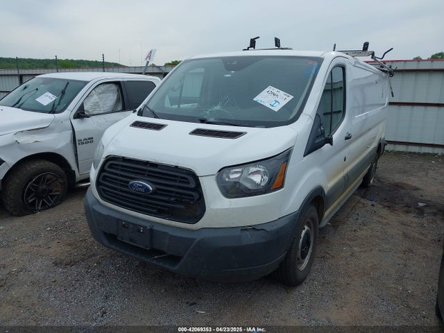 Ford Transit-250 2018 1FTYR2YM9JKB09865 Image 2