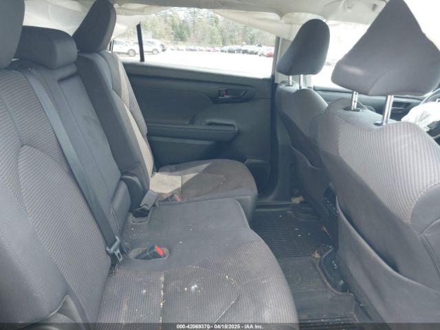 5TDBZRBH2NS206348 Toyota Highlander Le