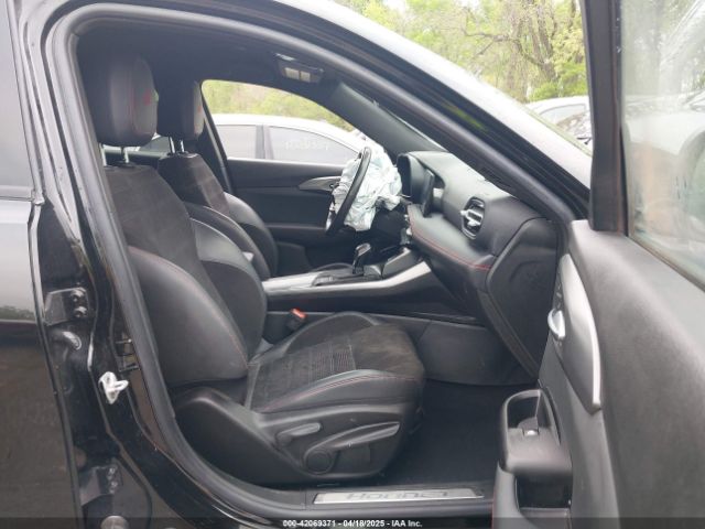 2023 DODGE HORNET ZACNDFAN7P3A00421 Photo 4