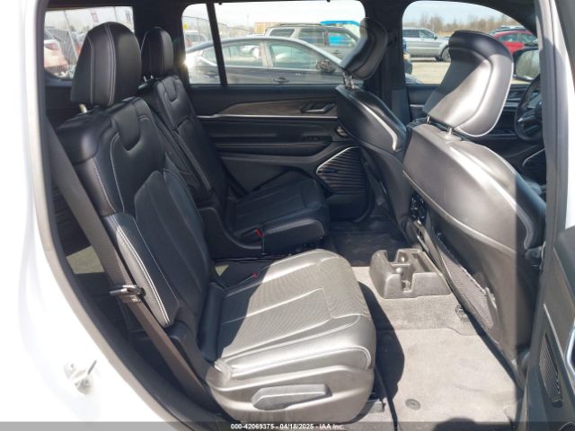 1C4RJKDG6M8116172 Jeep Grand Cherokee L Overland 4x4
