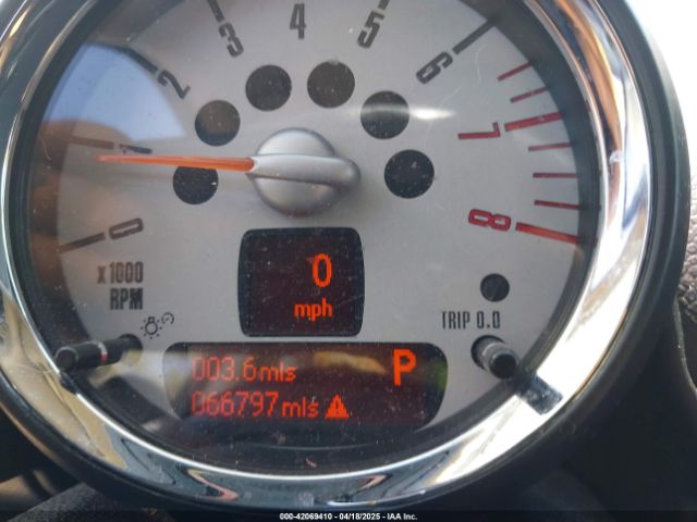 2011 MINI COOPER S COUNTRYMAN WMWZC5C50BWL53922 Photo 6