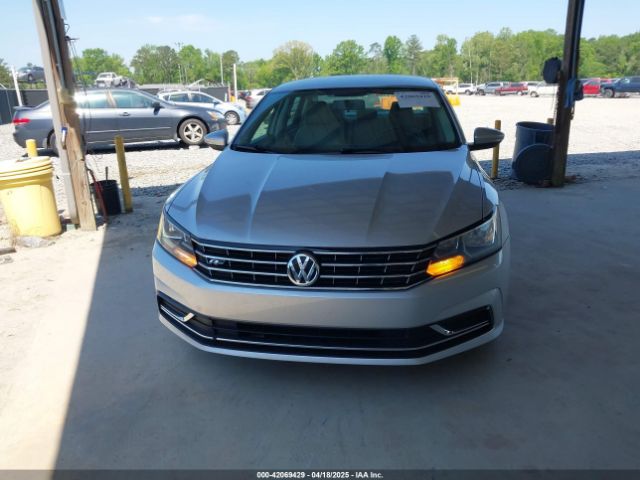 1VWAS7A38GC031521 Volkswagen Passat 1.8t S