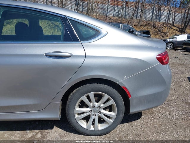 Chrysler 200 Limited 2015 1C3CCCAB7FN728548 Image 14