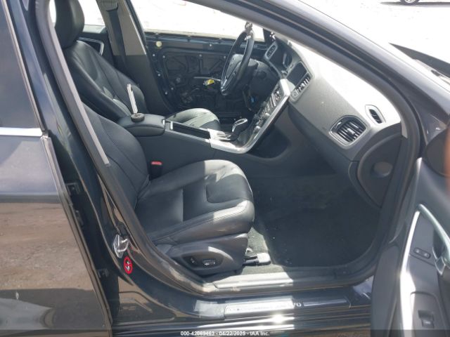 YV1612TB5F1310965 Volvo S60 T5 Premier