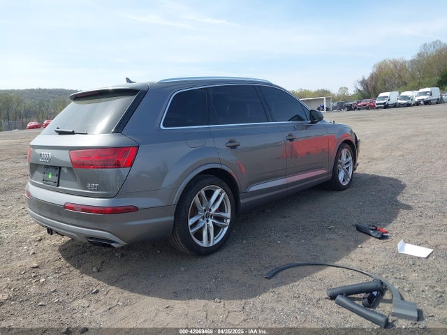 2017 AUDI Q7 WA1VAAF75HD002757 Photo 3