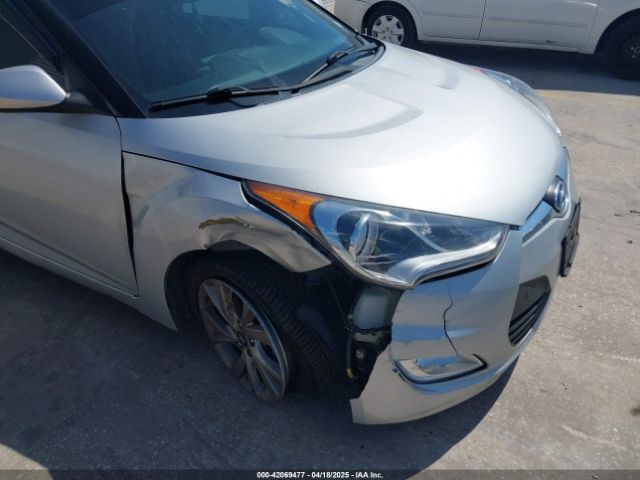 KMHTC6AD5HU310590 Hyundai Veloster