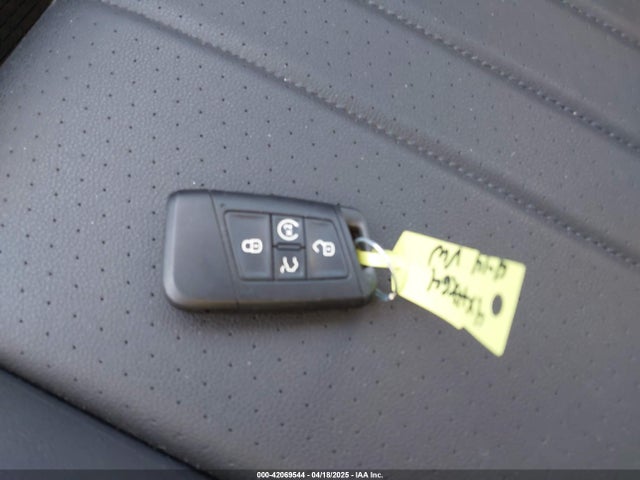 3VVMB7AX4PM128007 Volkswagen Tiguan 2.0t Se