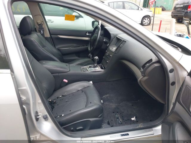 JN1CV6AR9FM520409 Infiniti Q40