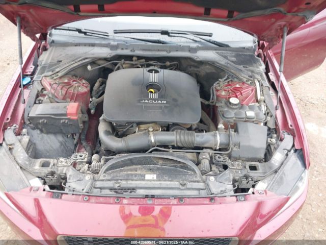 2017 JAGUAR XE SAJAD4BG1HA963409 Photo 9