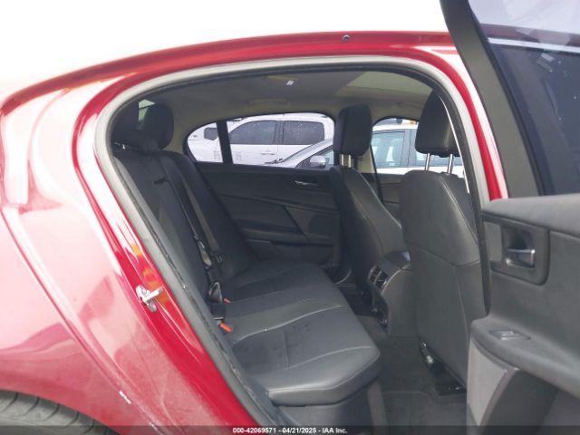 2017 JAGUAR XE SAJAD4BG1HA963409 Photo 7