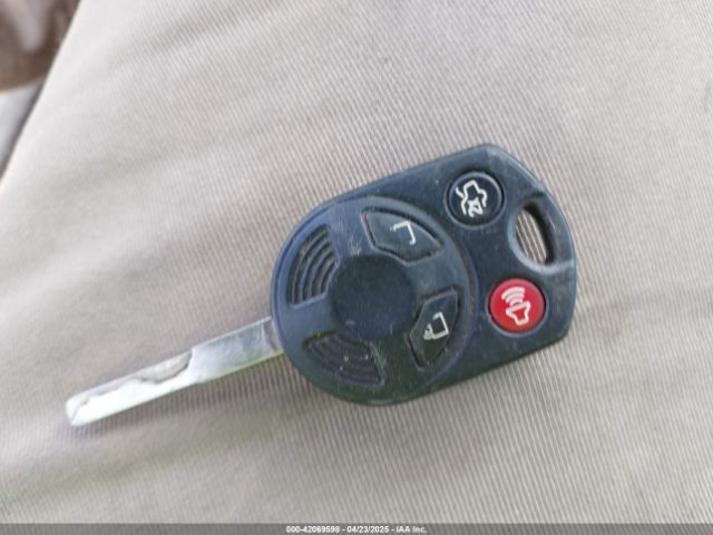 1FADP3E23HL301404 Ford FOCUS S