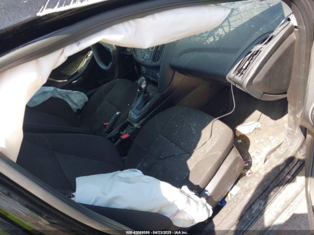 1FADP3E23HL301404 Ford FOCUS S