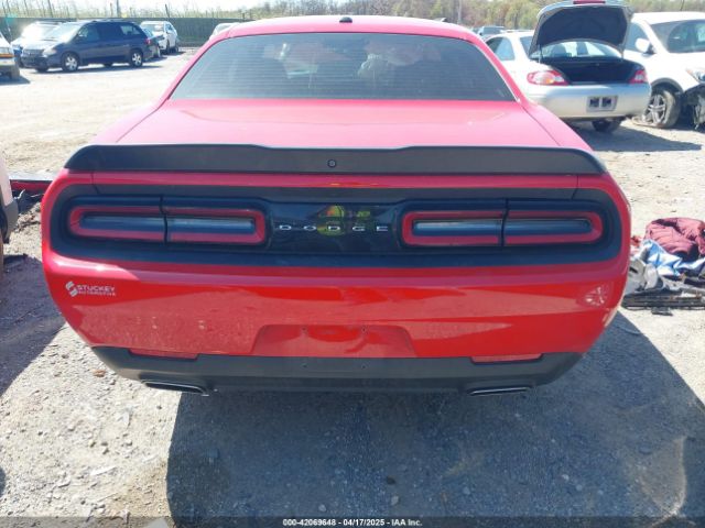 2C3CDZAG5GH200089 Dodge Challenger Sxt