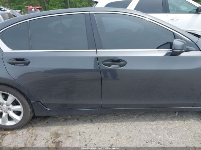 JH4KC1F31EC002450 Acura RLX