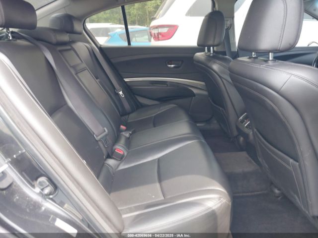 JH4KC1F31EC002450 Acura RLX