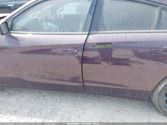 2C3CDXBG2MH561438 Dodge Charger Sxt Rwd
