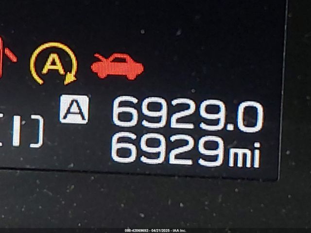 JF2GUABC7R8856525 Subaru Crosstrek