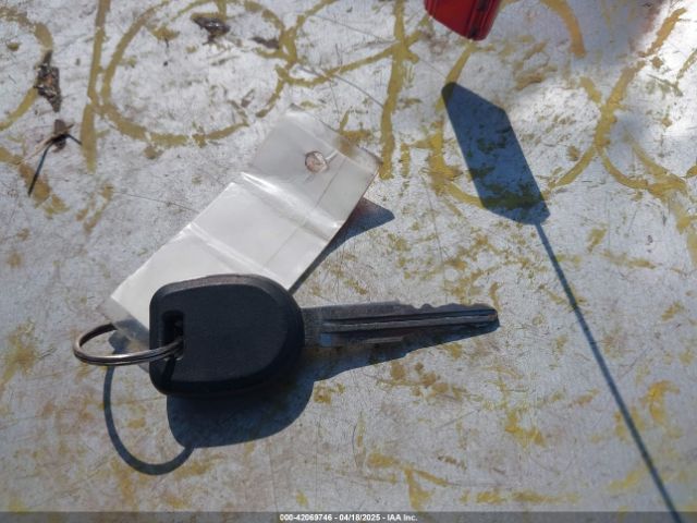 2004 MITSUBISHI OUTLANDER JA4LZ31F24U002784 Photo 10