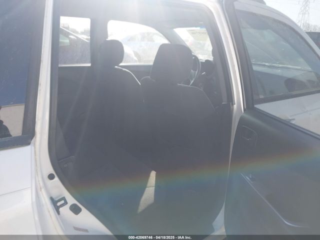 2004 MITSUBISHI OUTLANDER JA4LZ31F24U002784 Photo 7