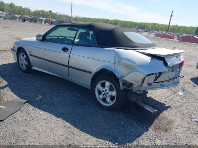2001 SAAB 9-3 YS3DF78K817012431 Photo 2