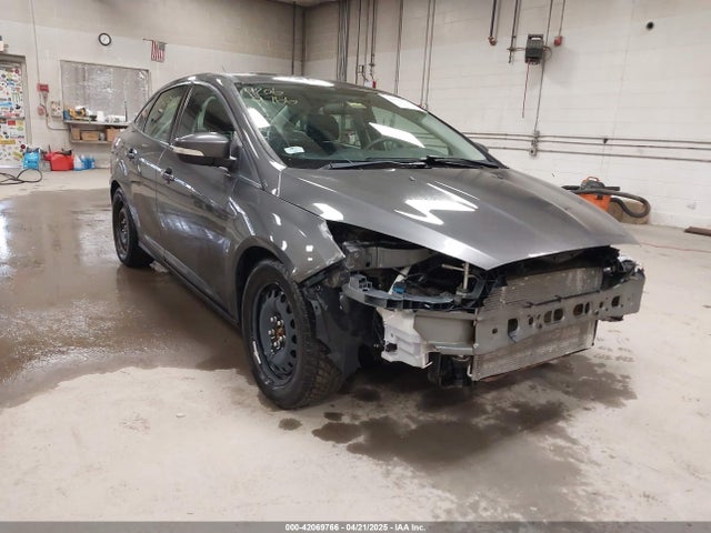 Ford FOCUS SE 2015 1FADP3F24FL362109 Image 6