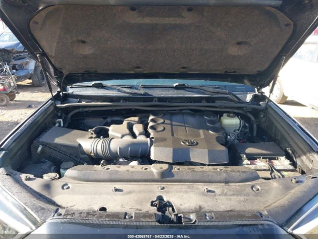 JTEBU5JR6K5731380 Toyota 4RUNNER SR5