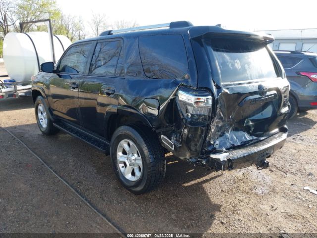 JTEBU5JR6K5731380 Toyota 4RUNNER SR5