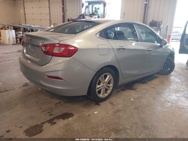 1G1BE5SM1H7233369 Chevrolet Cruze Lt Auto