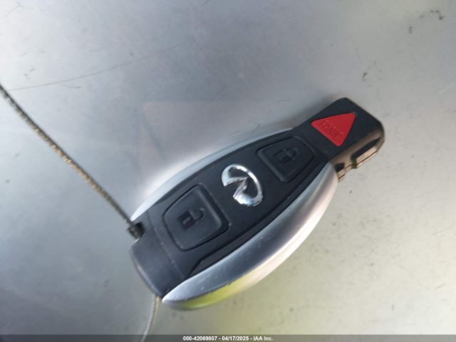 SJKCH5CP5HA024096 Infiniti Qx30 Sport