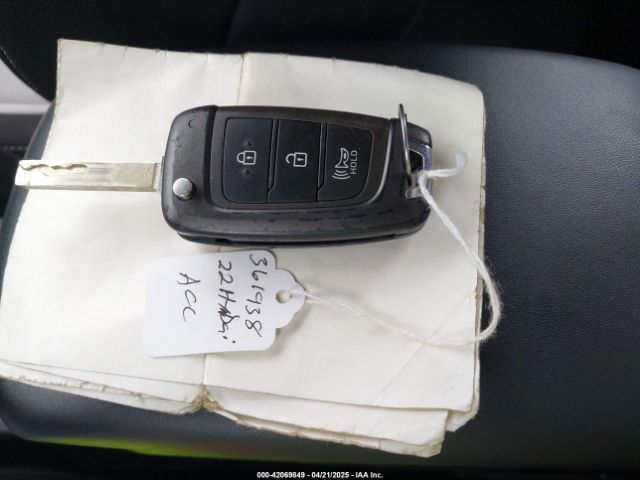 2022 HYUNDAI VENUE KMHRC8A37NU189764 Photo 10