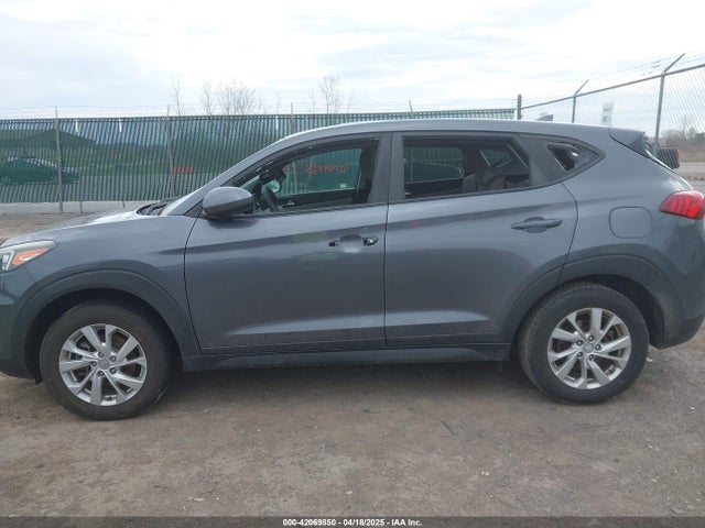 KM8J23A48KU923772 Hyundai TUCSON SE