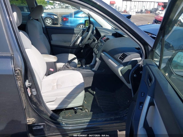 JF2SJABC6FH823742 Subaru Forester 2.5i