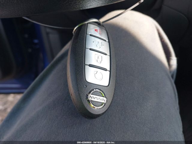 JN8AT3BA2MW006635 Nissan Rogue Sv Fwd