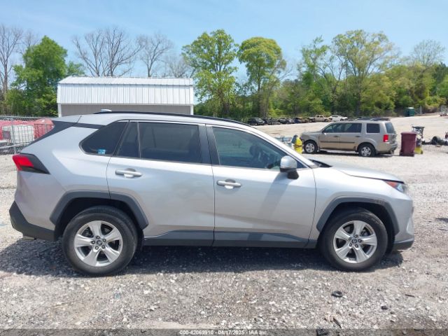 2T3W1RFV1KW006340 Toyota Rav4 Xle