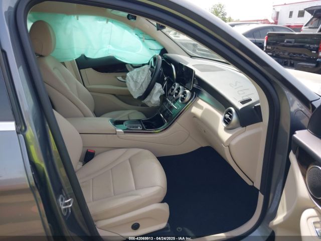 W1N0G8EB3NV333526 Mercedes-Benz Glc 300 4matic Suv