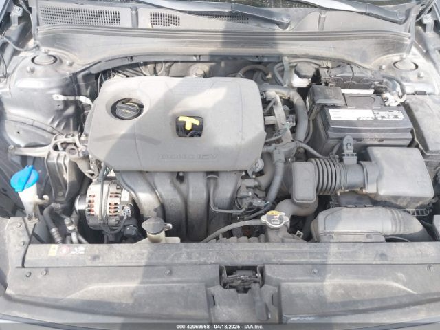 3KPF24AD8ME332004 KIA Forte Lxs