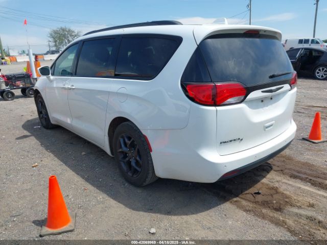 2C4RC1EG4JR332668 Chrysler Pacifica Touring L Plus