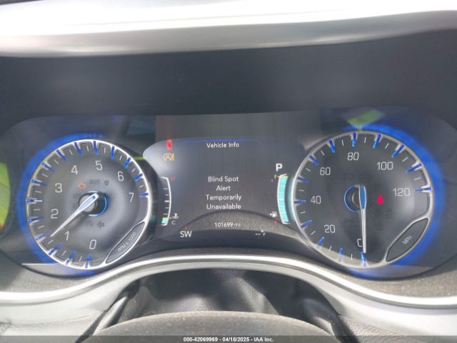 2C4RC1EG4JR332668 Chrysler Pacifica Touring L Plus