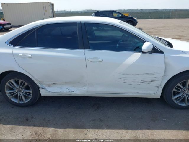 4T1BF1FK0GU592701 Toyota CAMRY SE