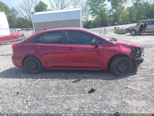 JTDEPMAE9NJ191650 Toyota COROLLA LE