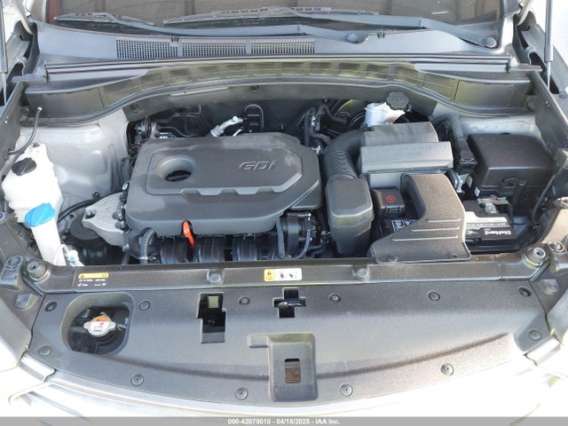5XYZU3LBXHG409218 Hyundai Santa Fe Sport 2.4l