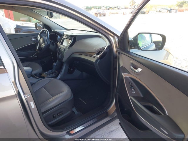 5XYZU3LBXHG409218 Hyundai Santa Fe Sport 2.4l