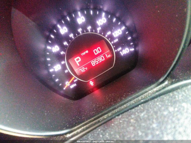 KNDJN2A2XJ7608165 KIA Soul