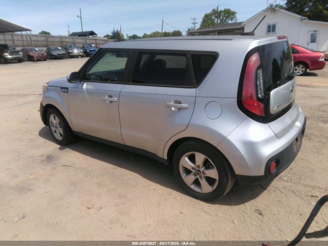 KNDJN2A2XJ7608165 KIA Soul