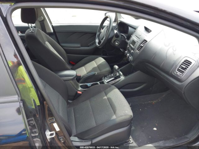 3KPFK4A77JE189410 KIA FORTE LX