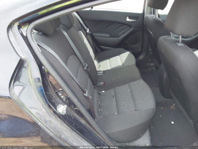 3KPFK4A77JE189410 KIA FORTE LX